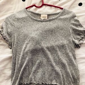 Ruffled Cropped Tee